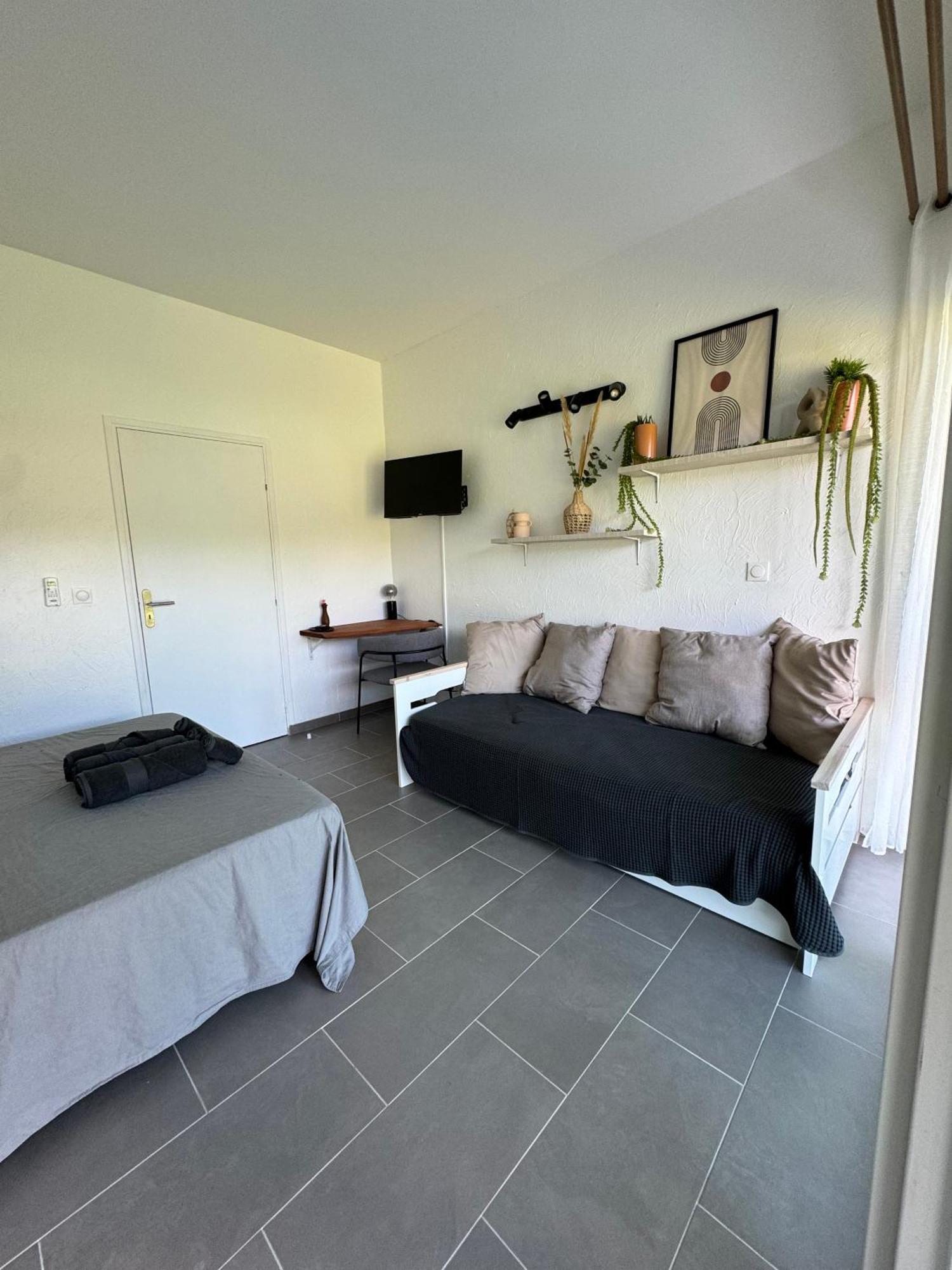 Studio Kaz' Coco Grand-Bourg  Exteriér fotografie